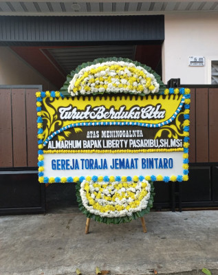 Papan Bunga Duka di Suralaya