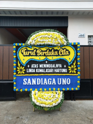 Papan Bunga Duka di Suralaya